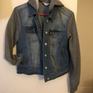 crop jean jacket with detachable hood